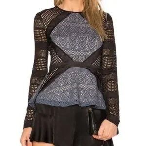 Women's Black and Gray Geometric Top